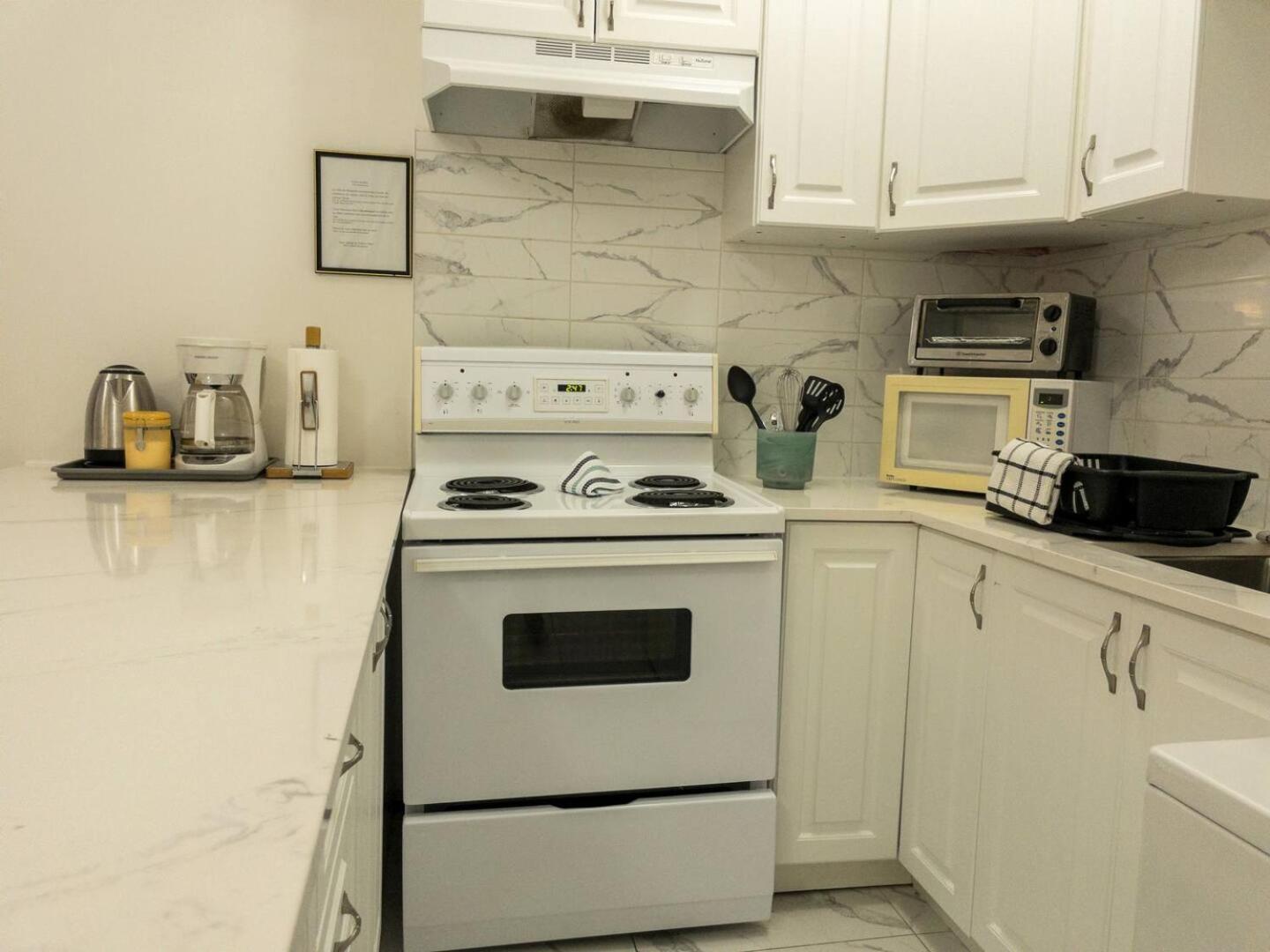 Heart Of Mtr For Memorable Experience 7Minmetro 2 Backyard Fully Equipped Βίλα Μόντρεαλ Εξωτερικό φωτογραφία